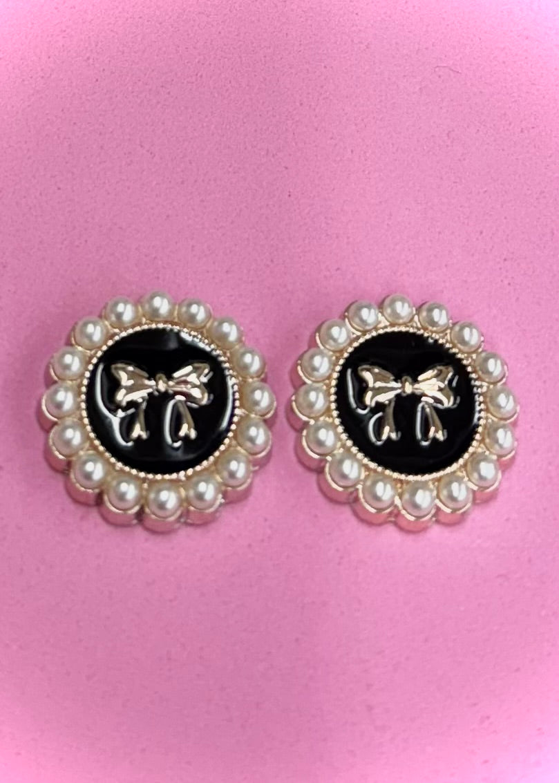 Luxe Bloom Pearl Cabochons-Small