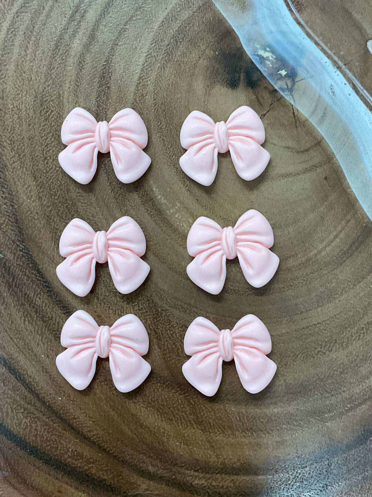 Bow Cabochons