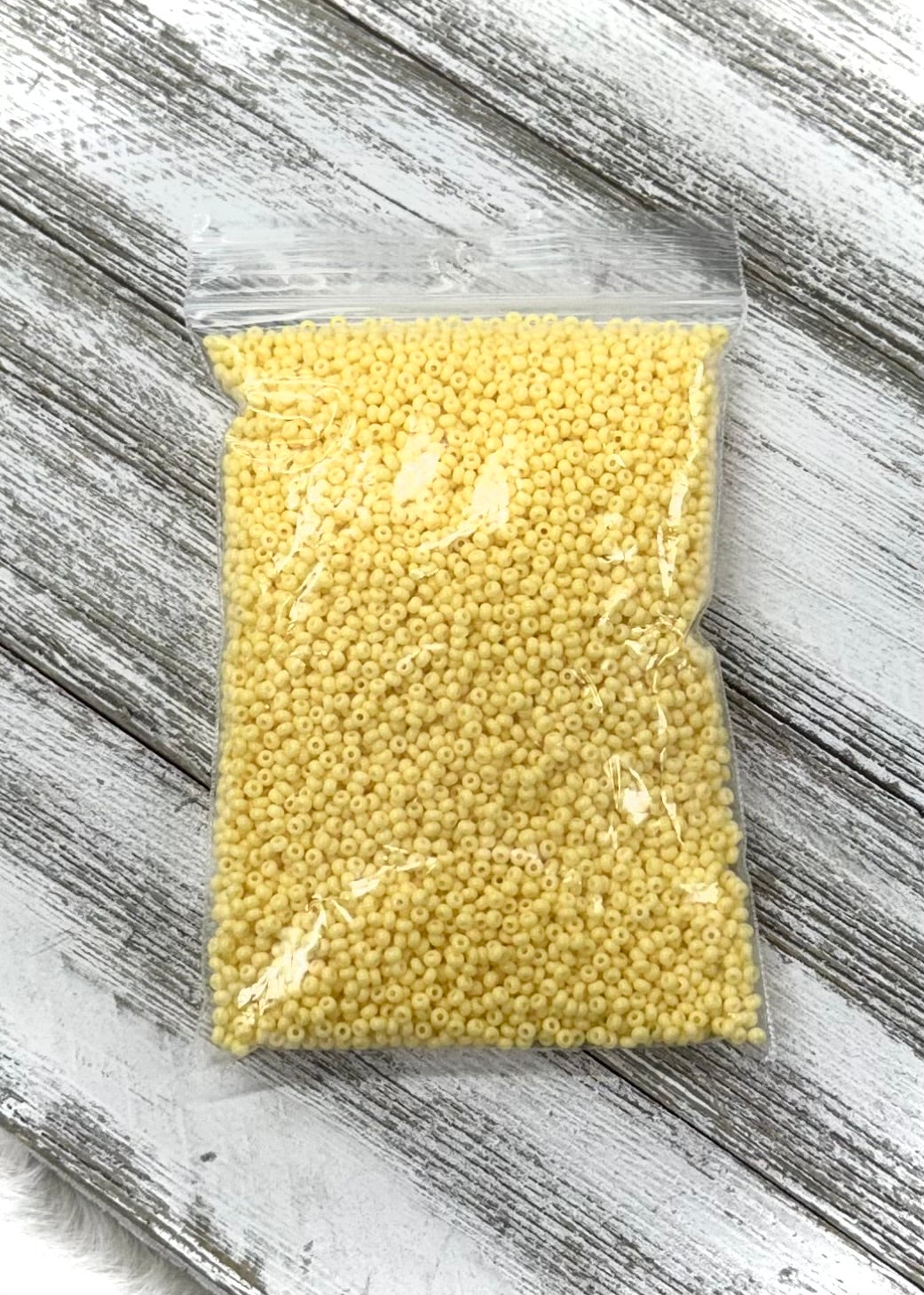 Size 10 Seed Bead 100g Bags