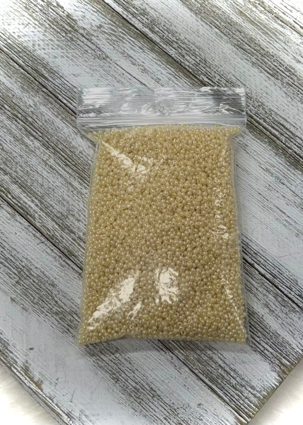 Size 10 Seed Bead 100g Bags