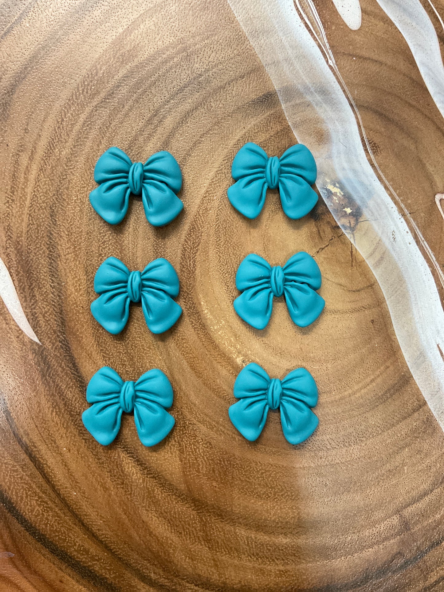 Bow Cabochons