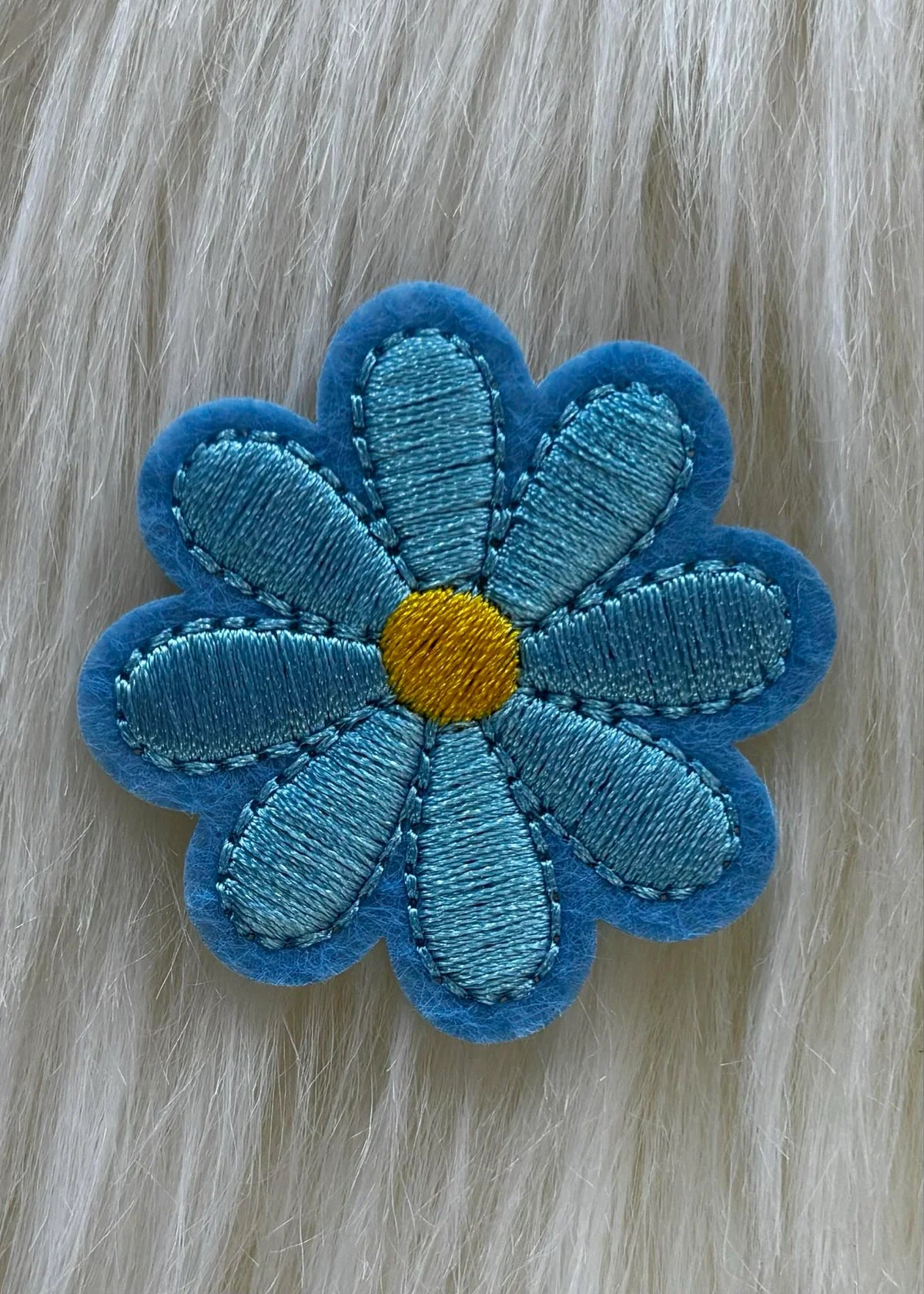 Iron-on Daisy Patch