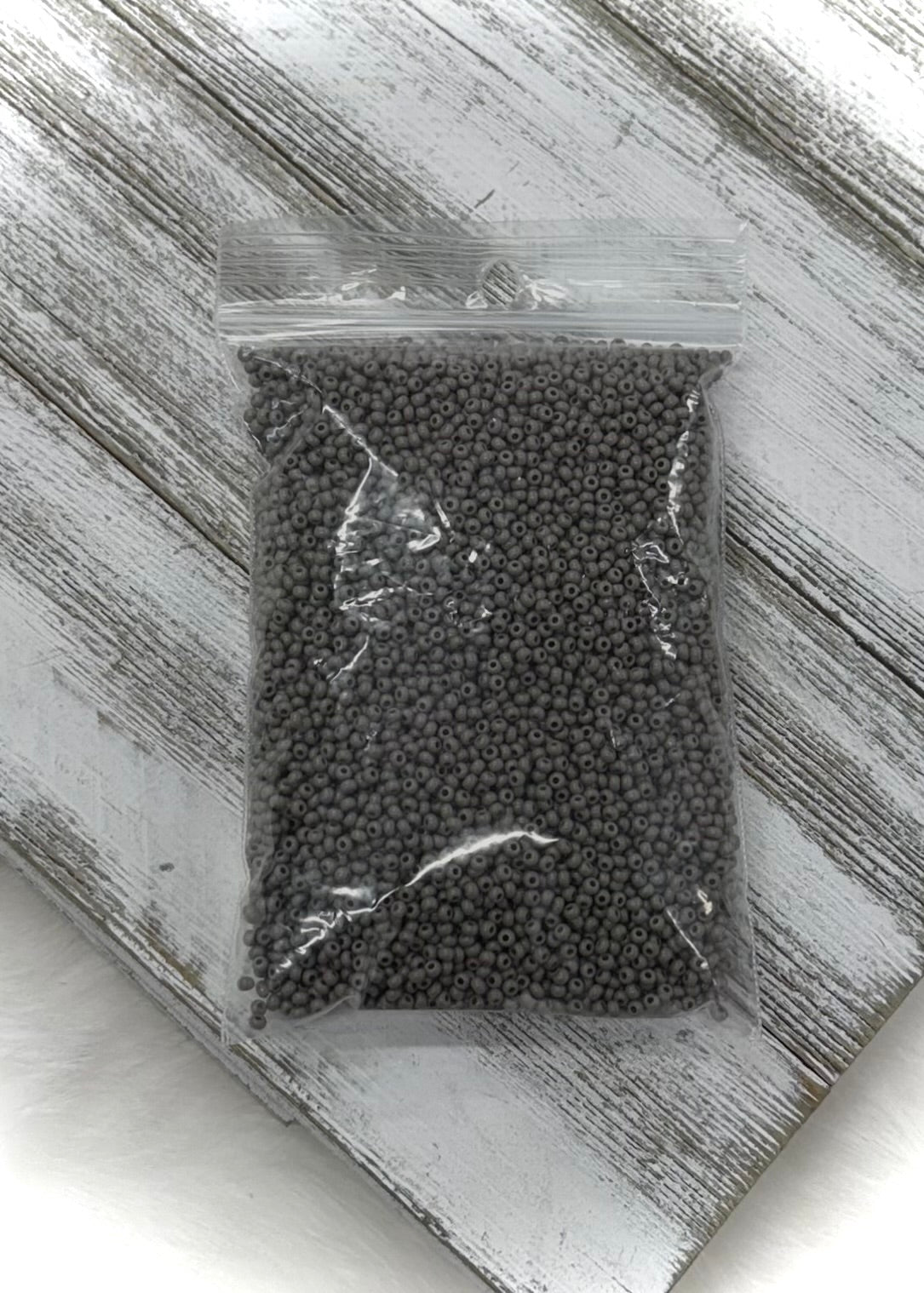 Size 10 Seed Bead 100g Bags