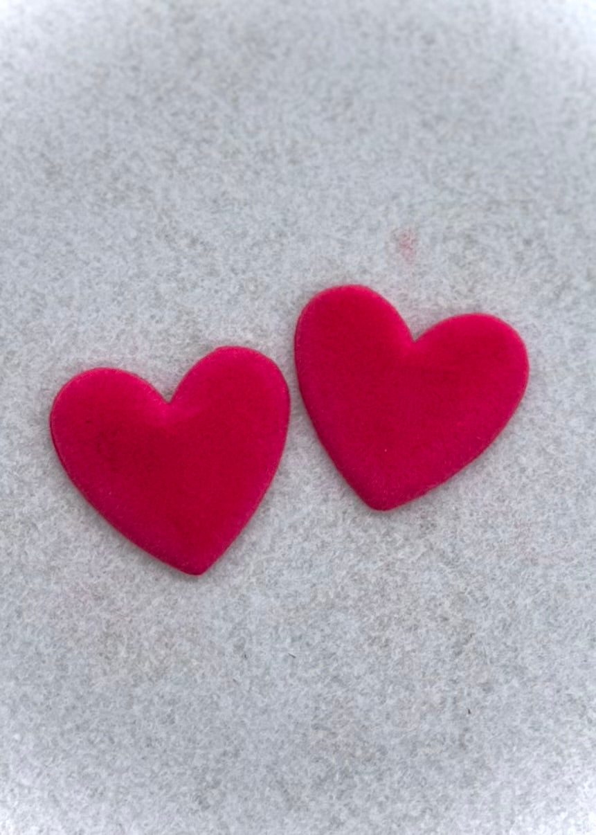 Medium Velvet Heart Cabochons
