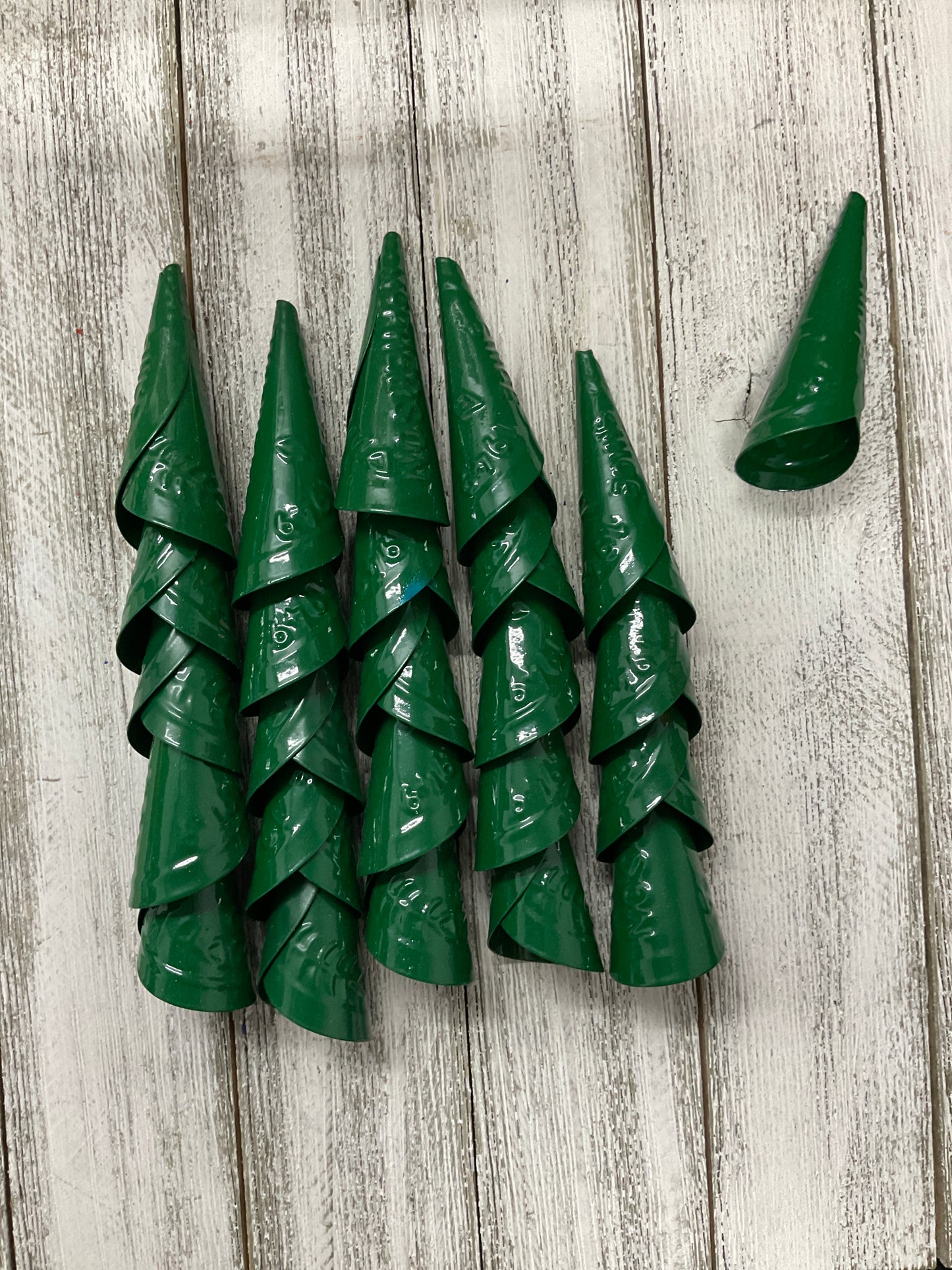 McPherson Aluminum Large Jingle Cones