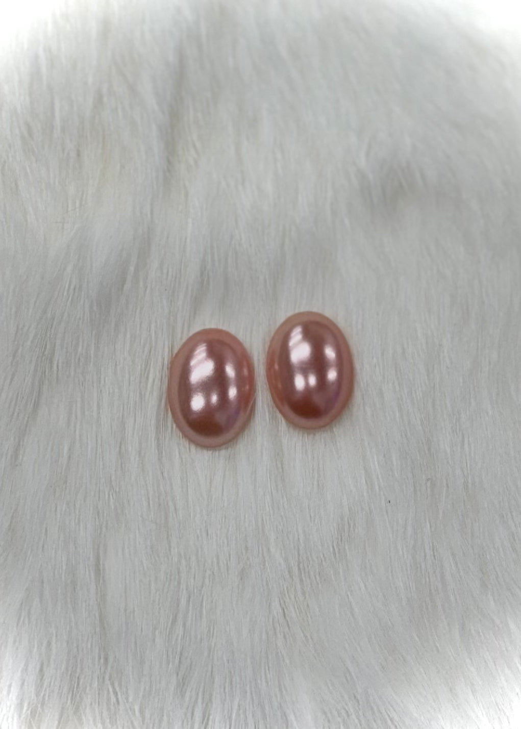 Small Oval Pearl Cabochon